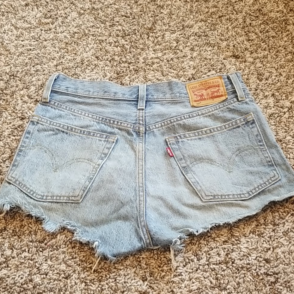Levi 501 Jean Shorts